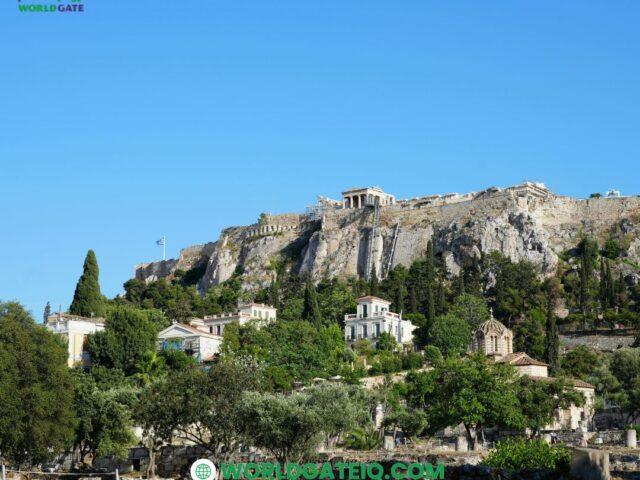 What Companies Offer Private Trips to the Ur Ancient Ruins?